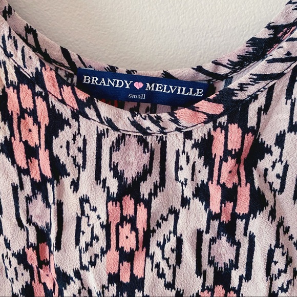 BRANDY MELVILLE | Patterned Cropped Tank - Picture 3 of 3